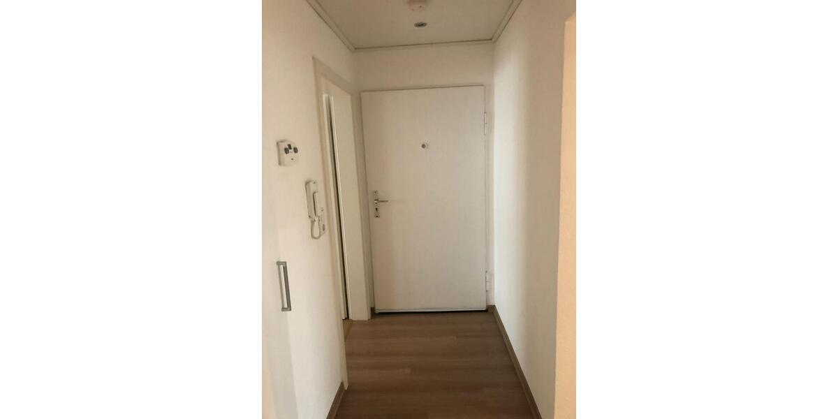 Etagenwohnung Ludwigshafen am Rhein - 2 Zimmer, 60 m&sup2;, 750&euro; | Angebot:25106869