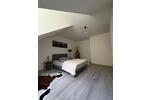Dachgeschoßwohnung Neuenmarkt - 1 Zimmer, 75 m&sup2;, 350&euro; | Angebot:26237268