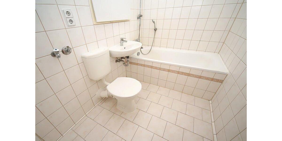 Etagenwohnung Eisleben (Lutherstadt) - 3 Zimmer, 56 m&sup2;, 281&euro; | Angebot:26248167