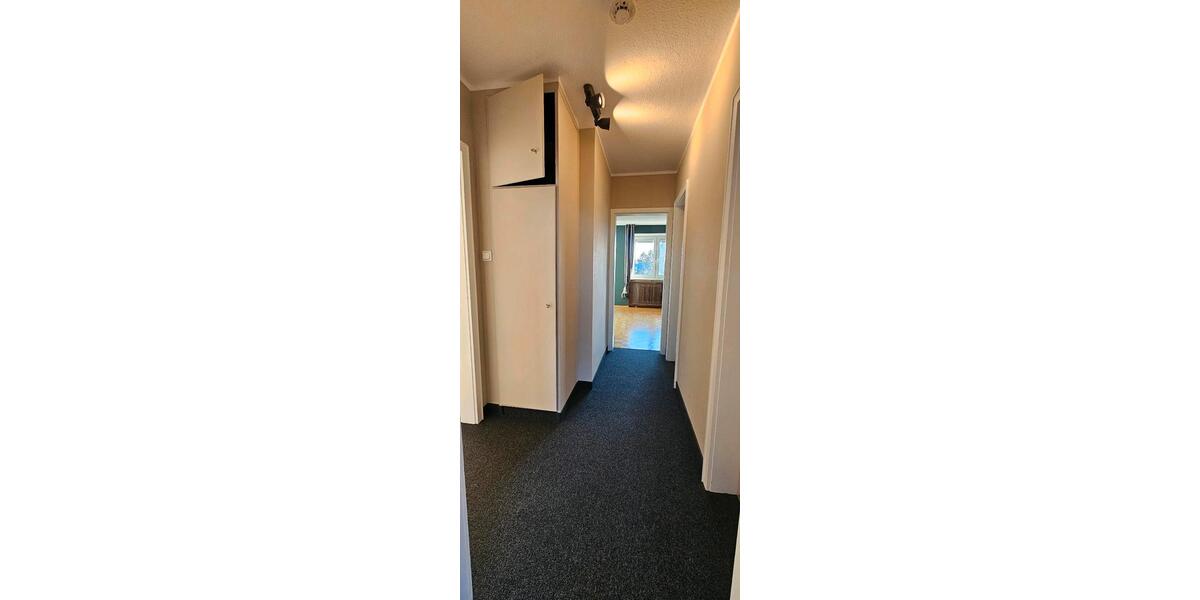 Wohnen auf Zeit Planegg - 4 Zimmer, 93 m&sup2;, 890&euro; | Angebot:23570371