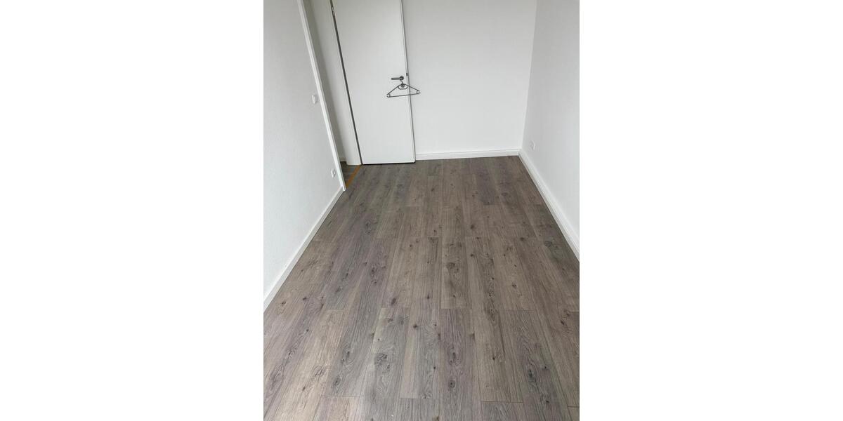 Etagenwohnung Altenburg - 3 Zimmer, 60 m&sup2;, 450&euro; | Angebot:26502372