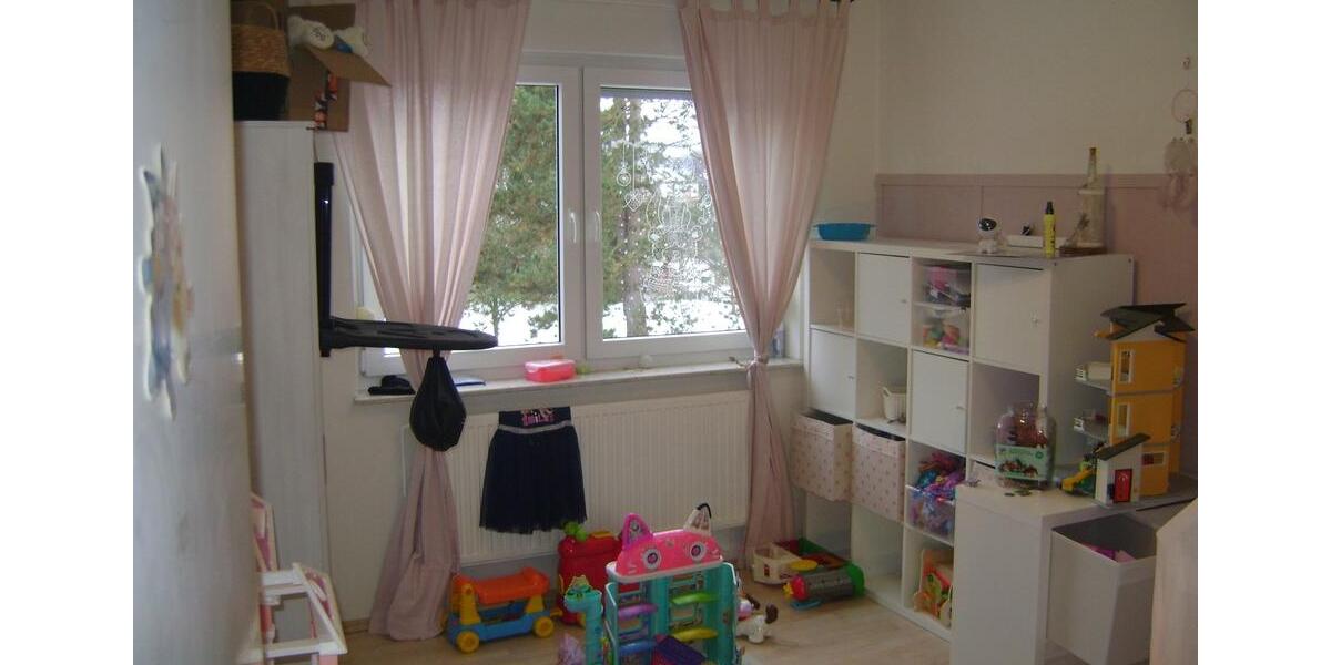 Wohnung 3 ZKB Gast WC+Dusche PKW-Stellplatz 3 zimmer