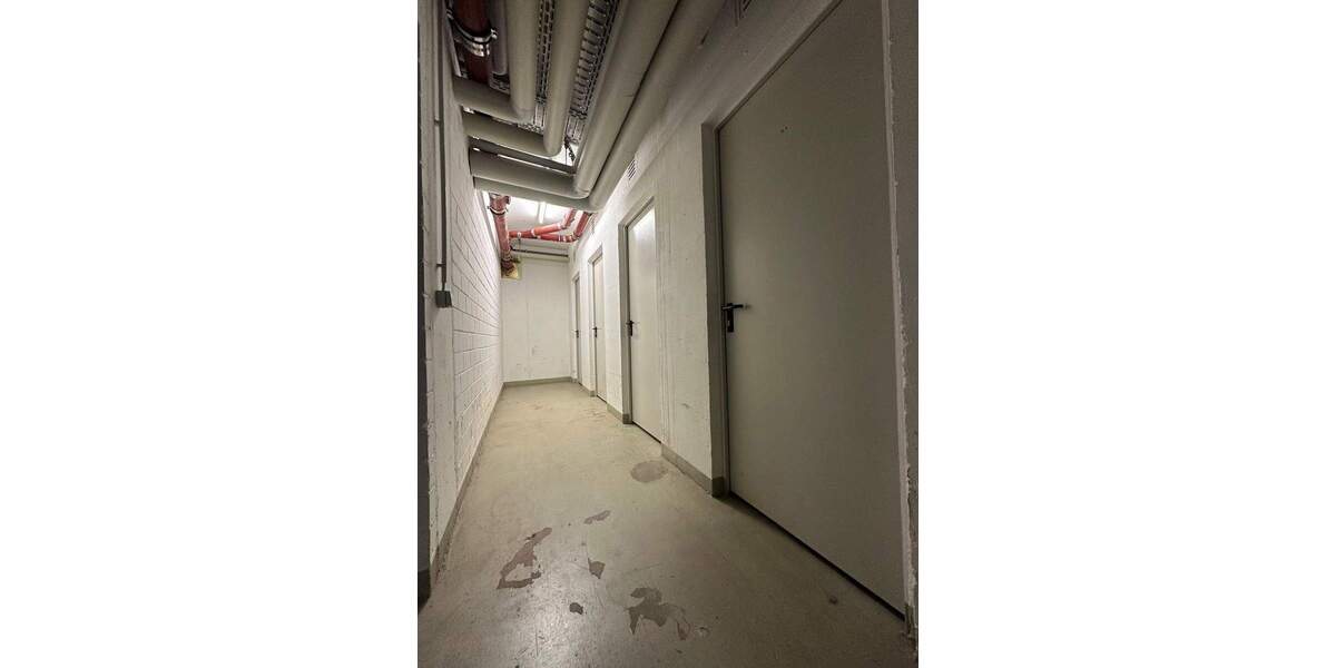 Etagenwohnung Kabelsketal Großkugel - 4 Zimmer, 121 m&sup2;, 837&euro; | Angebot:25997422