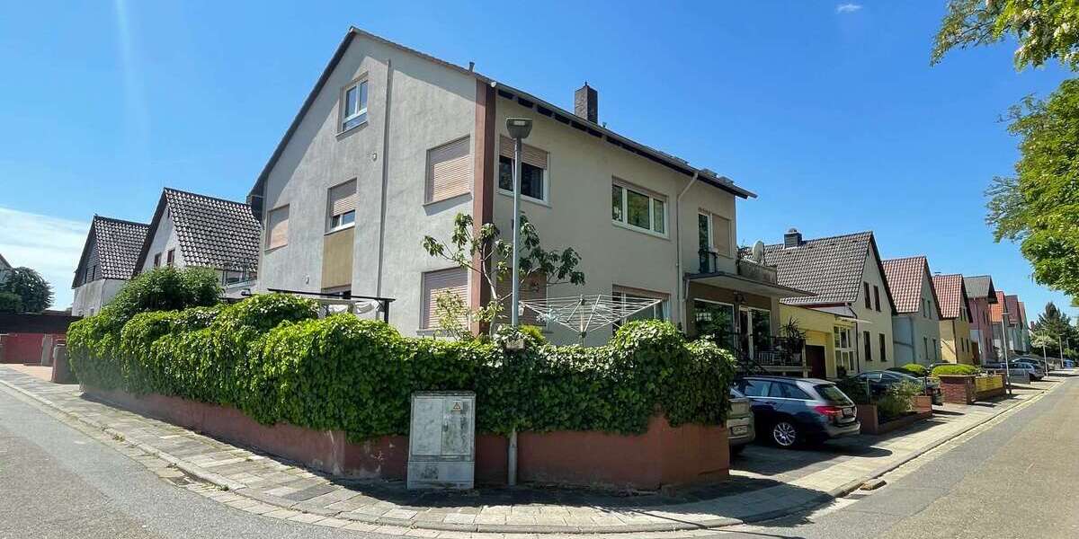 Etagenwohnung Obrigheim - 4 Zimmer, 130 m&sup2;, 1.000&euro; | Angebot:25997428