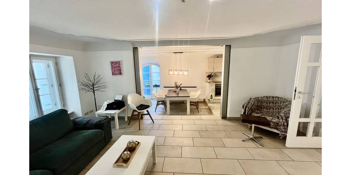 Etagenwohnung Passau Altstadt - 4 Zimmer, 126 m&sup2;, 1.300&euro; | Angebot:26514899