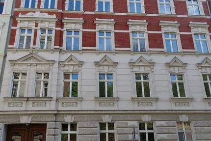 Wohnung Görlitz Innenstadt - 3 Zimmer, 86 m&sup2;, 475&euro; | Angebot:26155778