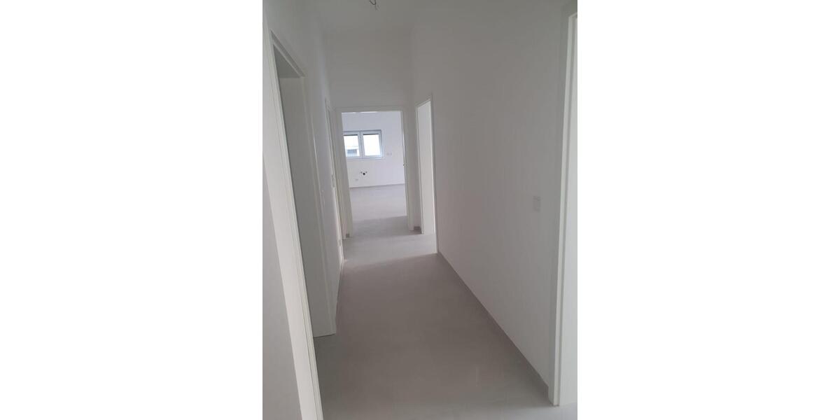 Erdgeschoßwohnung Kreuztal - 3 Zimmer, 85 m&sup2;, 1.250&euro; | Angebot:26611433