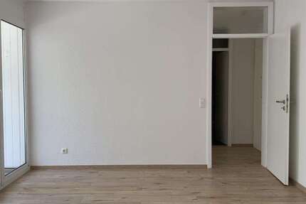 Wohnung Gelsenkirchen Altstadt - 2 Zimmer, 64 m&sup2;, 377&euro; | Angebot:27271348