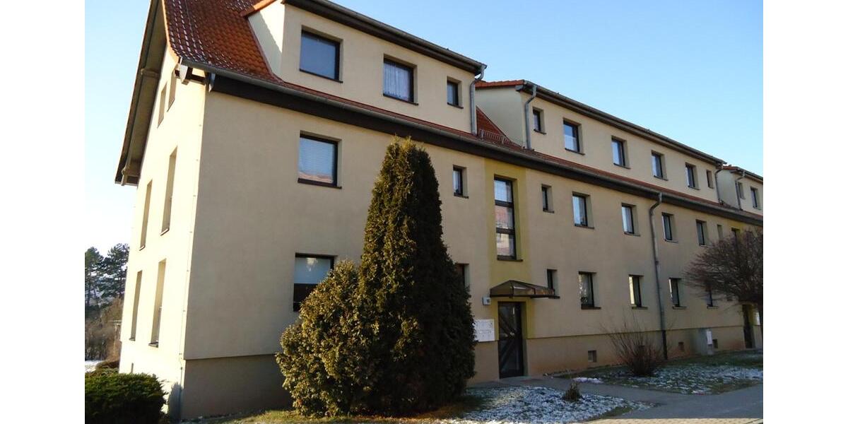 Erdgeschosswohnung mit Balkon auf dem Franzberg 2 zimmer