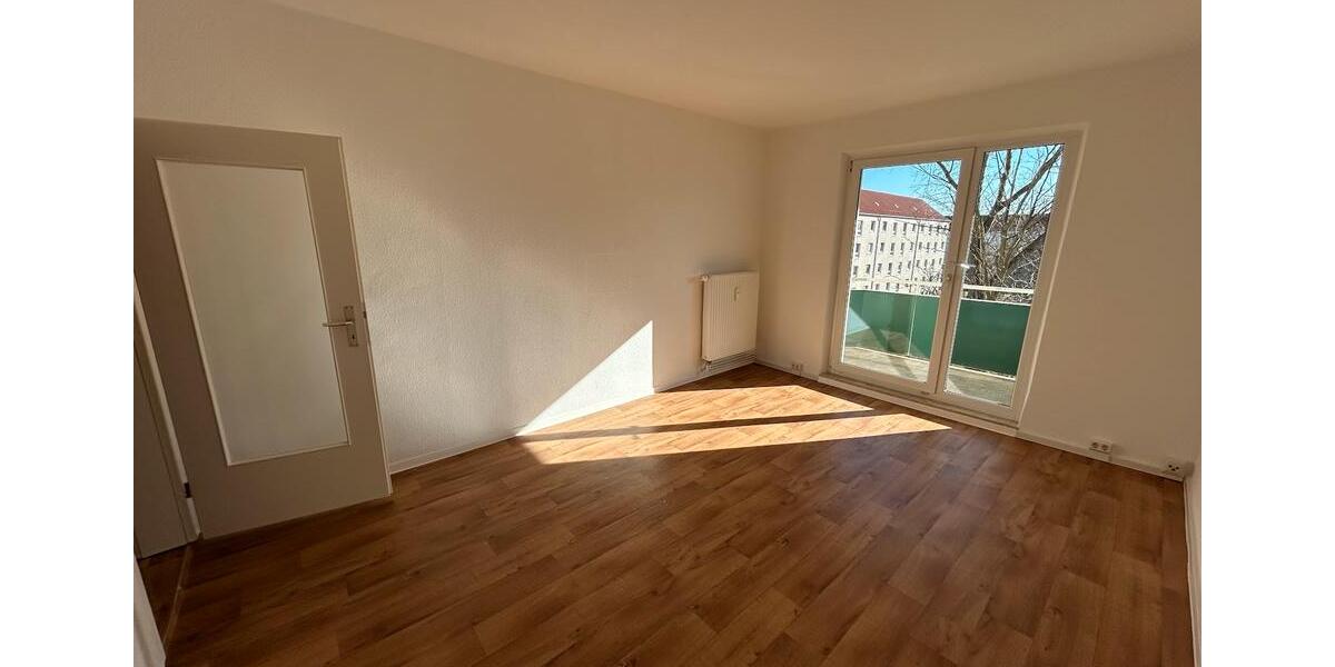 Etagenwohnung Aschersleben - 2 Zimmer, 51 m&sup2;, 295&euro; | Angebot:26279319