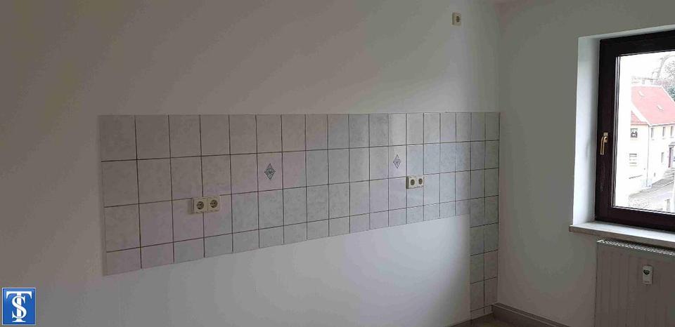 Etagenwohnung Treuen - 5 Zimmer, 103 m&sup2;, 550&euro; | Angebot:25646455