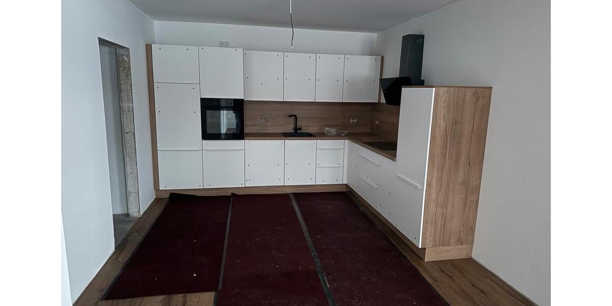 Erdgeschoßwohnung Schleswig - 3 Zimmer, 100 m&sup2;, 1.350&euro; | Angebot:24343800
