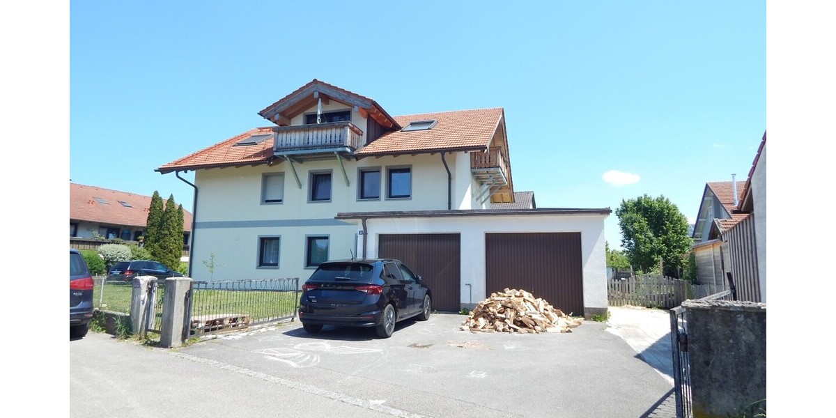 Frei ab sofort - Freilassing - 2,5 Zimmer Mietwohnung, 2. OG - günstig heizen mit Wärmepumpe! - Etagenwohnung Freilassing Lohen | Angebot:26729276