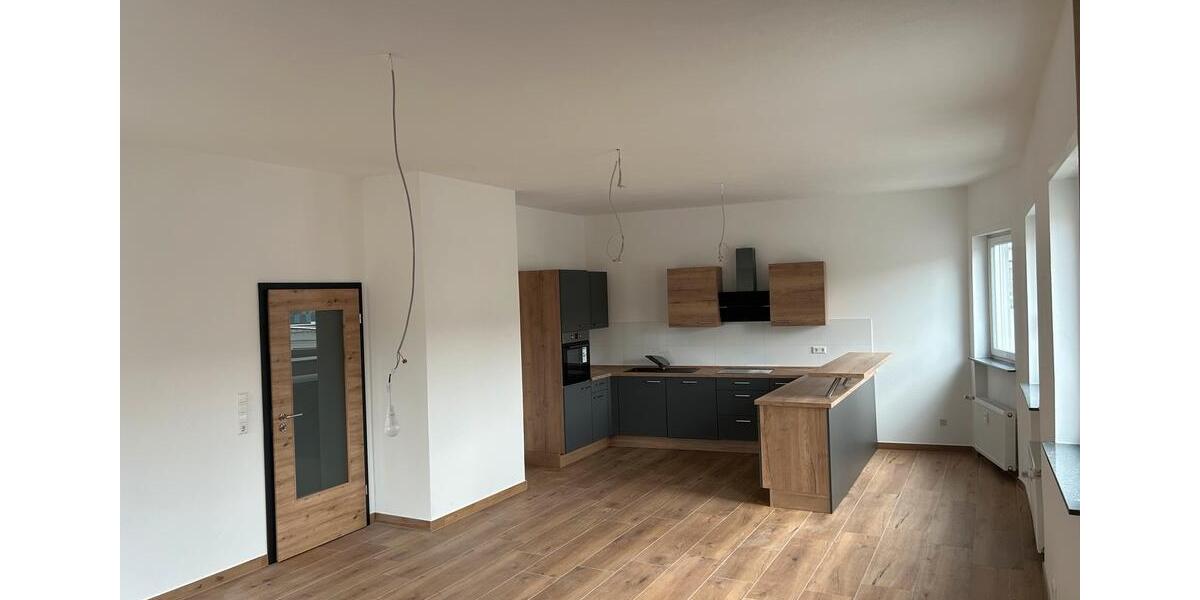 Etagenwohnung Pirmasens - 4 Zimmer, 95 m&sup2;, 950&euro; | Angebot:24657154