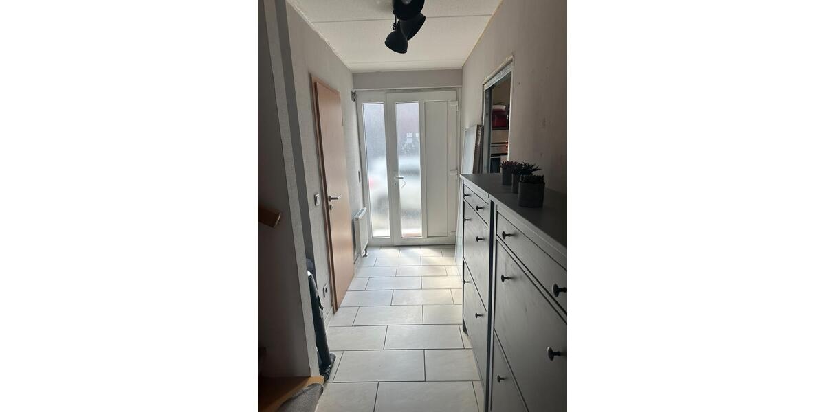 Doppelhaushälfte Gelsenkirchen Rotthausen - 5 Zimmer, 122 m&sup2;, 1.690&euro; | Angebot:25961566