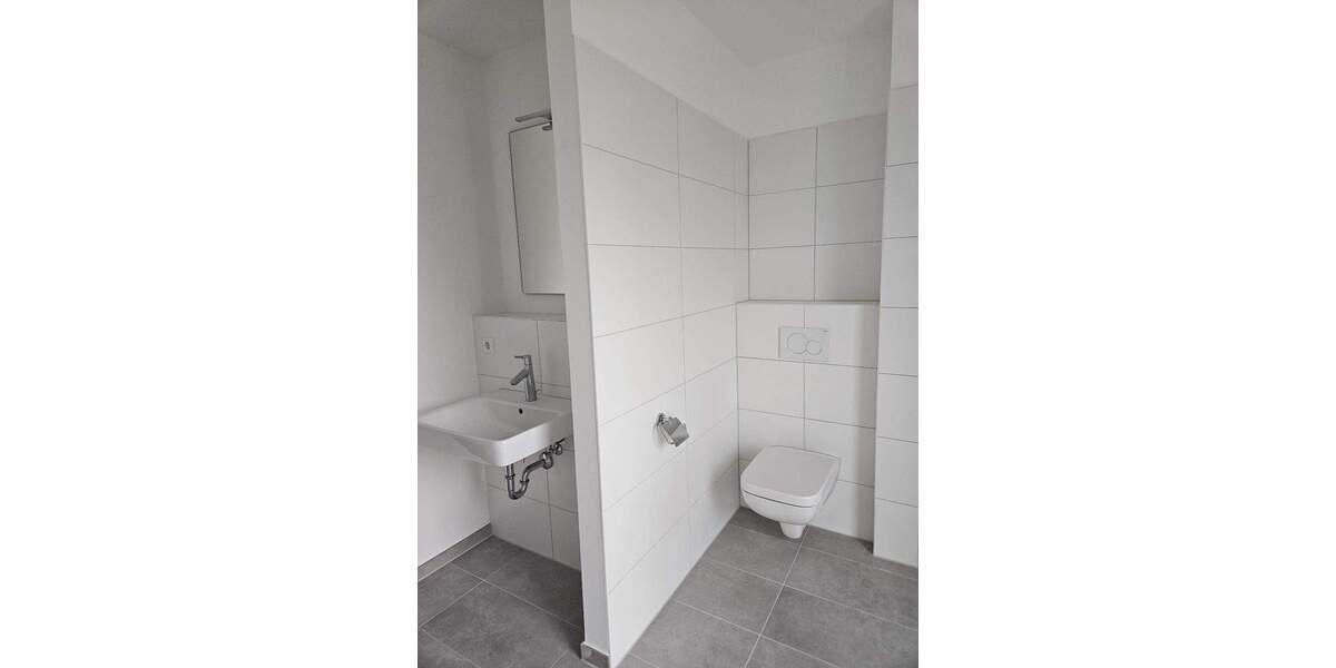 Etagenwohnung Stuttgart Untertürkheim - 3 Zimmer, 84 m&sup2;, 1.390&euro; | Angebot:25665160