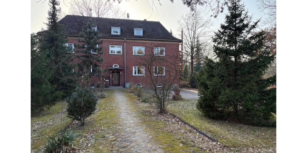 Etagenwohnung Genthin - 5 Zimmer, 90 m&sup2;, 639&euro; | Angebot:25942647