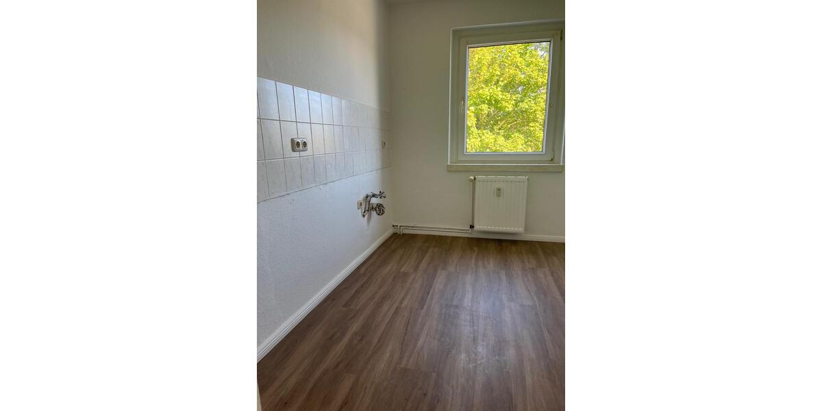 Etagenwohnung Rosenow - 4 Zimmer, 82 m&sup2;, 495&euro; | Angebot:26678617