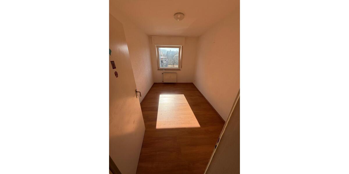 Etagenwohnung Pforzheim - 3 Zimmer, 60 m&sup2;, 640&euro; | Angebot:26547307