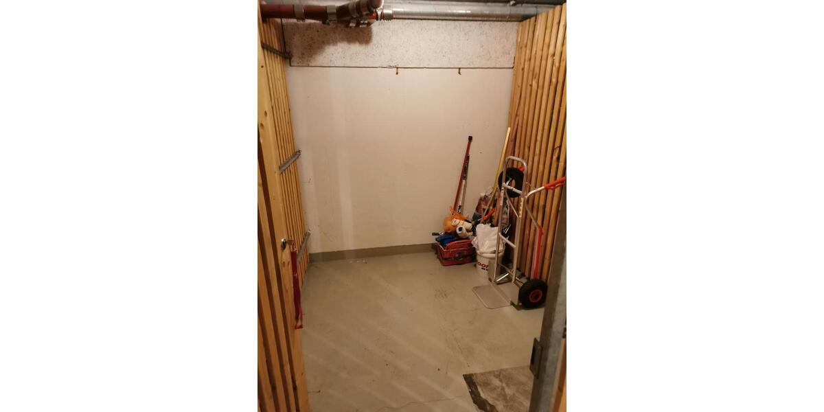 Etagenwohnung Sindelfingen Eichholz - 2 Zimmer, 67 m&sup2;, 980&euro; | Angebot:26705353
