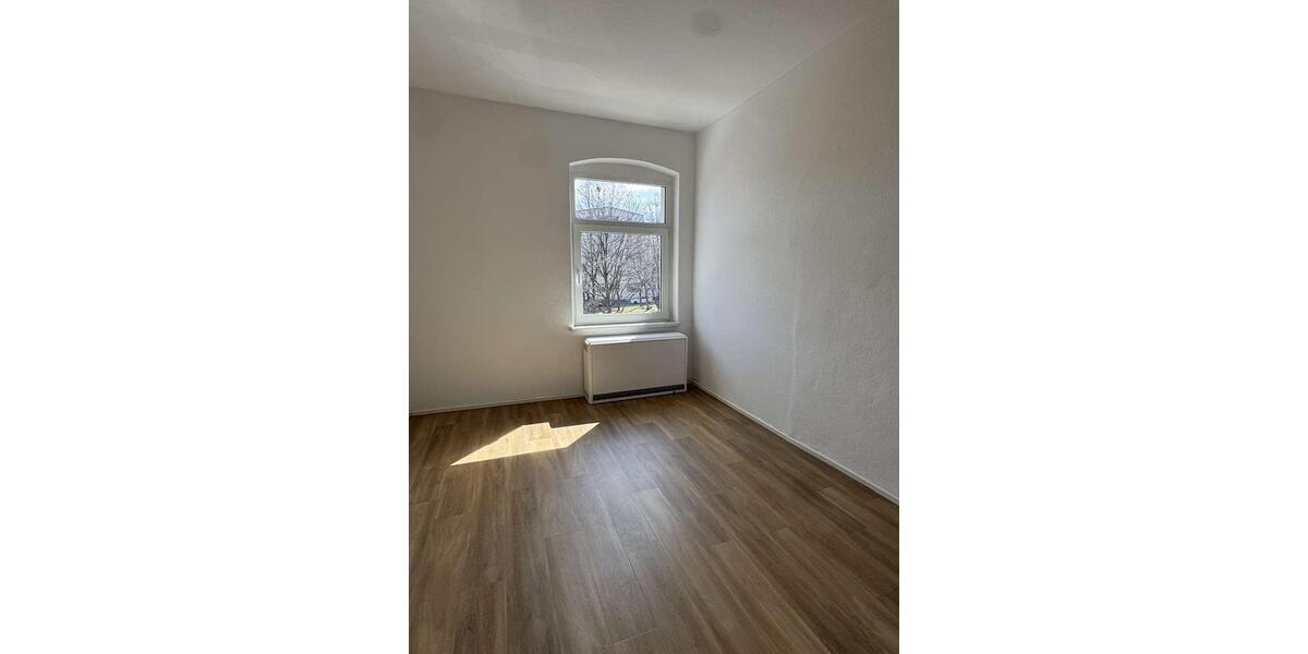 Etagenwohnung Wilkau-Haßlau Haßlau - 3 Zimmer, 83 m&sup2;, 460&euro; | Angebot:26004594