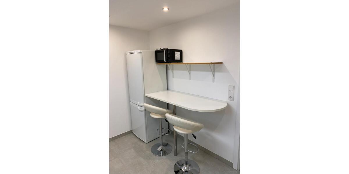 Wohnen auf Zeit Linden - 1 Zimmer, 12 m&sup2;, 395&euro; | Angebot:26533406