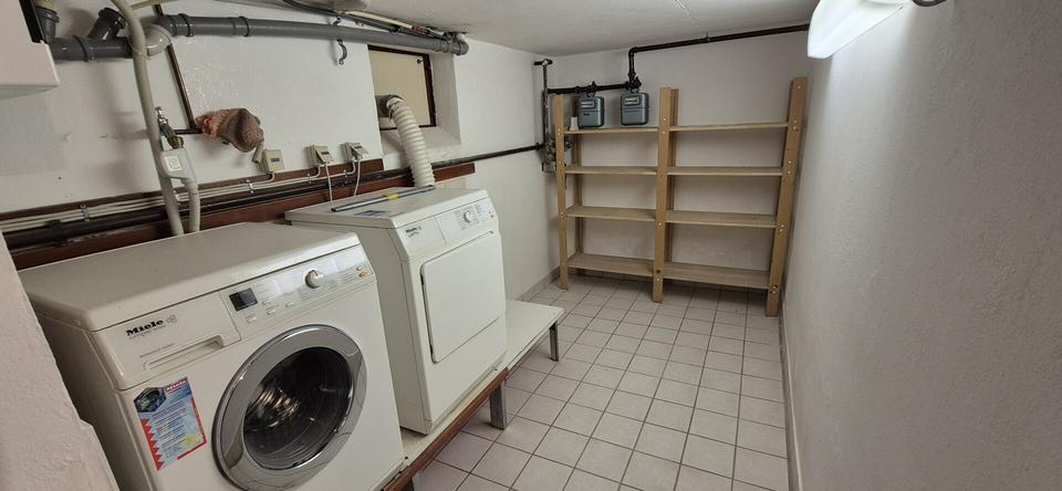 Erdgeschoßwohnung Leer (Ostfriesland) - 4 Zimmer, 120 m&sup2;, 960&euro; | Angebot:25422985