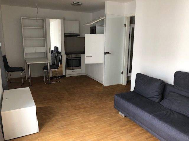 Schönes 1 Zi.App. möbliert -Einbauküche Balkon - 90478 Nürnberg