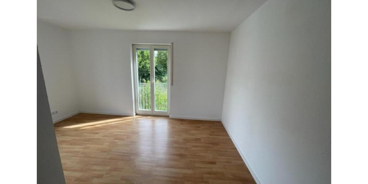 Etagenwohnung Engen - 3.5 Zimmer, 82 m&sup2;, 980&euro; | Angebot:25821681