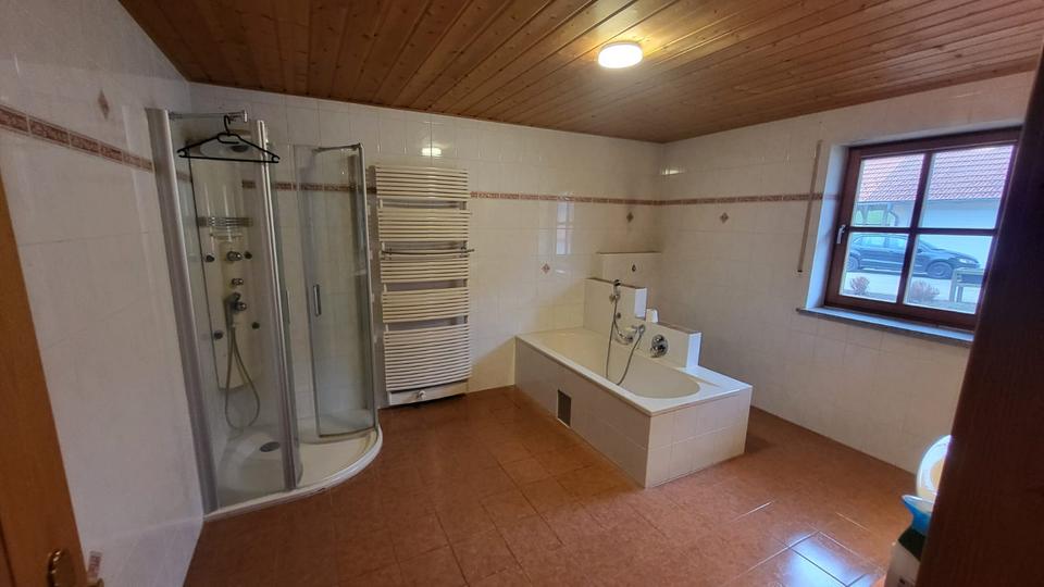 Erdgeschoßwohnung Rattenberg - 2 Zimmer, 120 m&sup2;, 900&euro; | Angebot:25977065