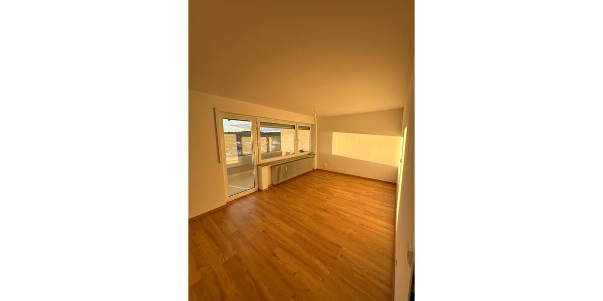 Wohnen auf Zeit Neu-Ulm Ludwigsfeld - 3 Zimmer, 18 m&sup2;, 600&euro; | Angebot:26015488