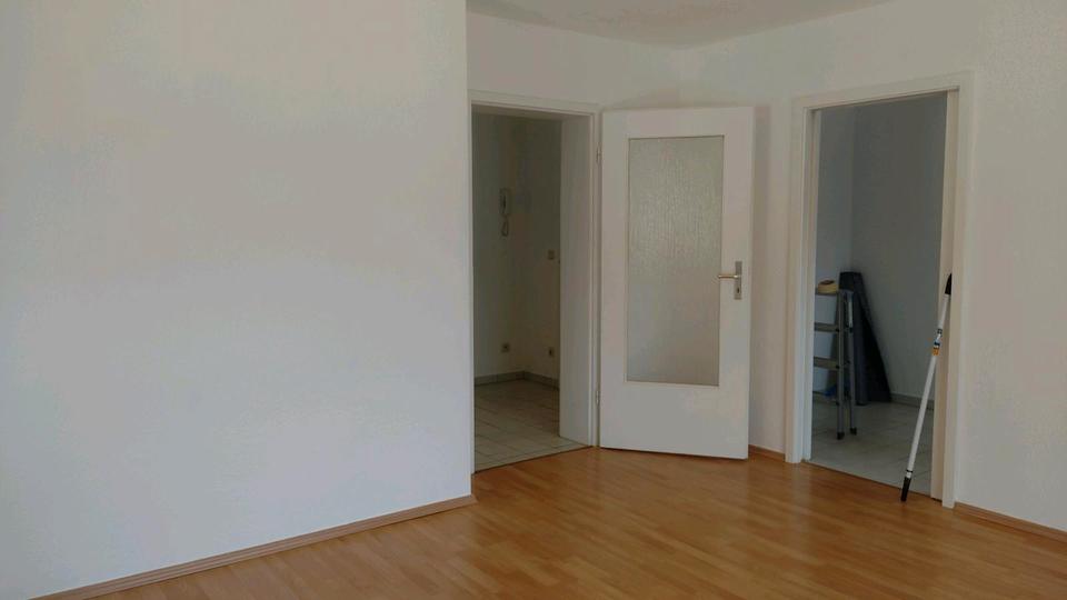 Etagenwohnung Reinsdorf - 2 Zimmer, 51 m&sup2;, 490&euro; | Angebot:24891377