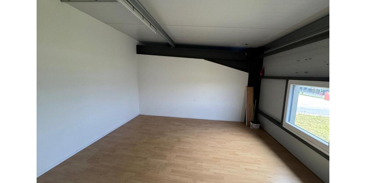 Gewerbeobjekt Kösching - 150&euro; | Angebot:24657130