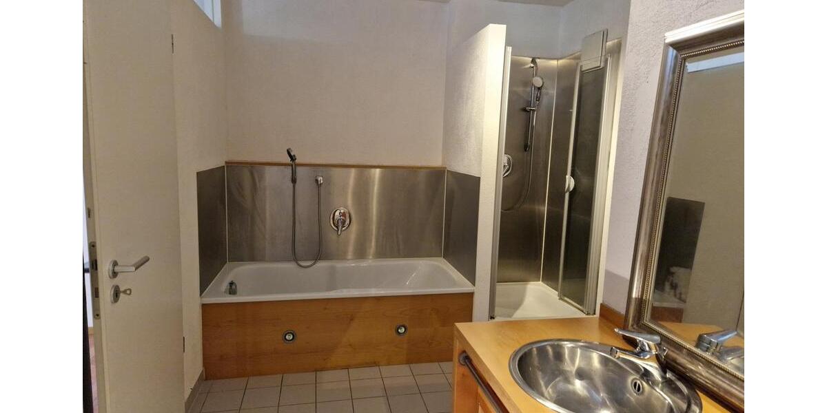 Maisonettenwohnung Nürnberg - 4 Zimmer, 168 m&sup2;, 1.679&euro; | Angebot:23136315