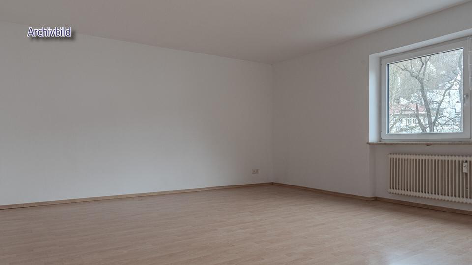 Etagenwohnung Kumhausen - 3 Zimmer, 86 m&sup2;, 860&euro; | Angebot:25809902