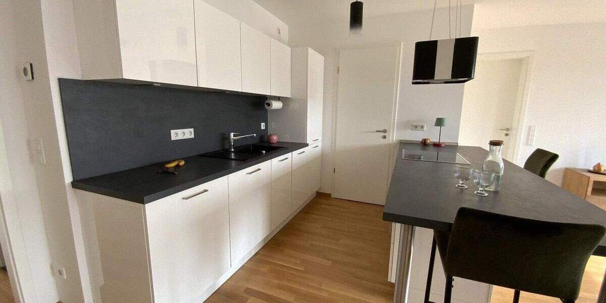 Etagenwohnung Zirndorf - 2 Zimmer, 64 m&sup2;, 1.100&euro; | Angebot:25896526