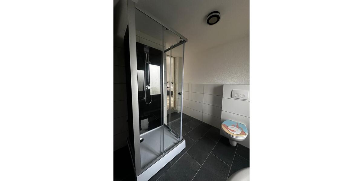 Dachgeschoßwohnung Gummersbach Berstig Süd - 1 Zimmer, 45 m&sup2;, 800&euro; | Angebot:24712255