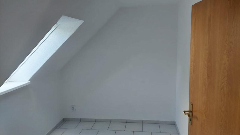 Dachgeschoßwohnung Flensburg - 2 Zimmer, 60 m&sup2;, 540&euro; | Angebot:24793485