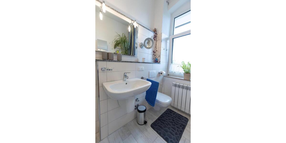 Wohnen auf Zeit Auerbach/Vogtland Vogtland - 4 Zimmer, 100 m&sup2;, 70&euro; | Angebot:25656663