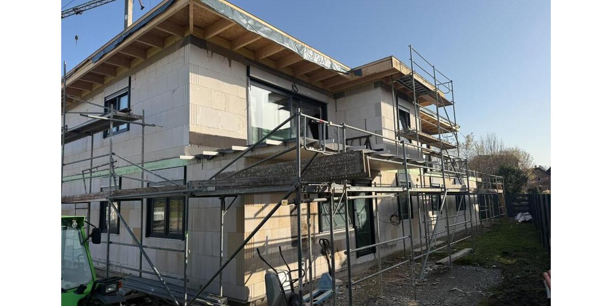 Erdgeschoßwohnung Holzminden - 3 Zimmer, 78 m&sup2;, 858&euro; | Angebot:25639002