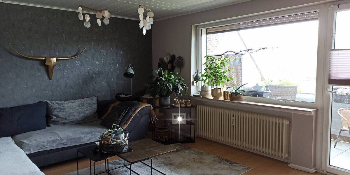 Etagenwohnung Seesen Herrhausen - 3 Zimmer, 93 m&sup2;, 600&euro; | Angebot:24766043