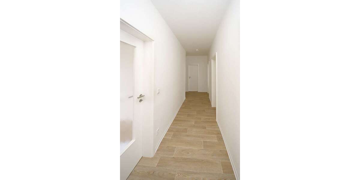 Etagenwohnung Lutherstadt Eisleben Ernst-Thälmann-Siedlung - 4 Zimmer, 82 m&sup2;, 543&euro; | Angebot:25982425