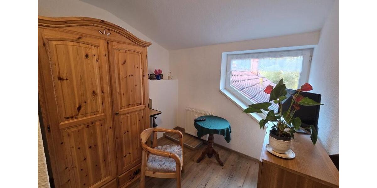 Etagenwohnung Gerstungen - 1 Zimmer, 30 m&sup2;, 200&euro; | Angebot:24526295