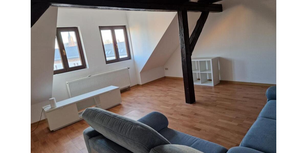 Dachgeschoßwohnung Niesky - 3 Zimmer, 65 m&sup2;, 750&euro; | Angebot:26587580
