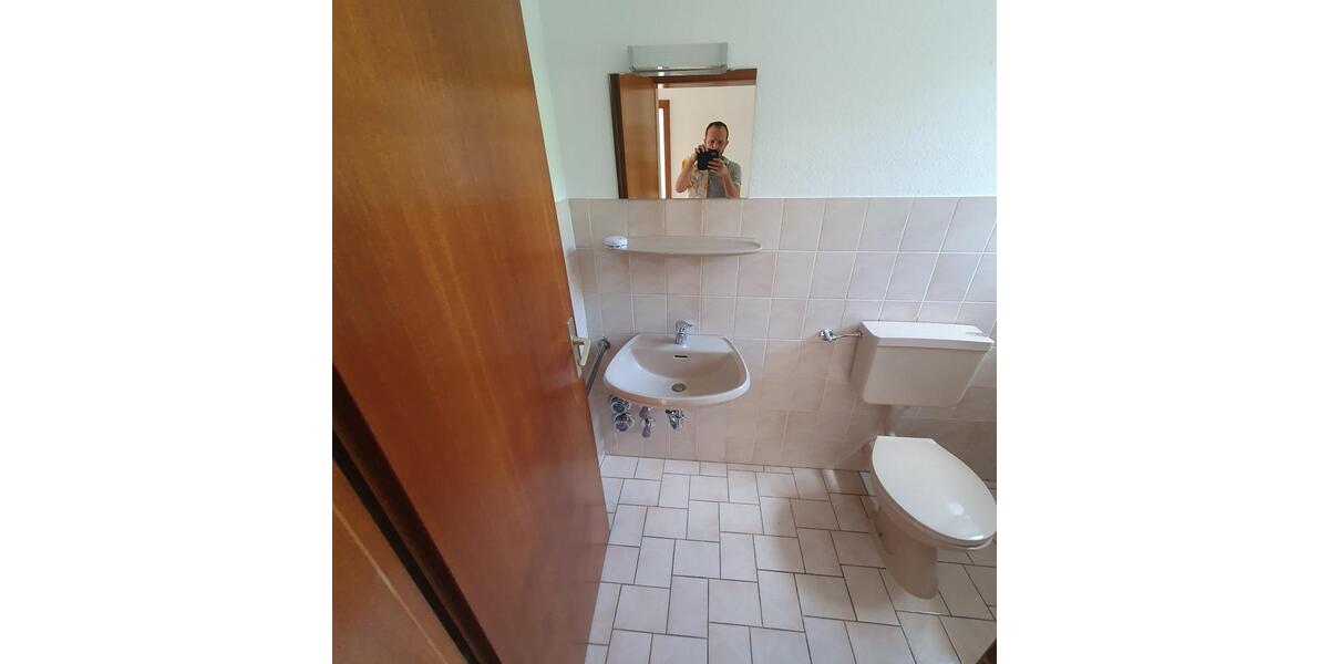 Erdgeschoßwohnung Wolfhagen - 3 Zimmer, 87 m&sup2;, 650&euro; | Angebot:26252825