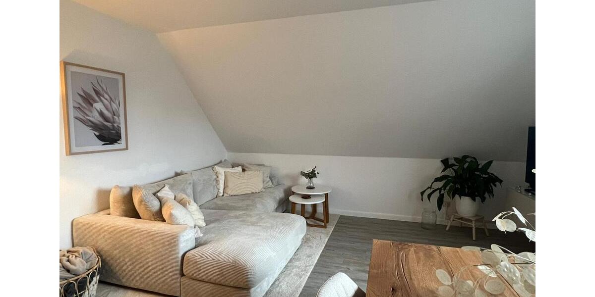Dachgeschoßwohnung Tarmstedt - 3 Zimmer, 92 m&sup2;, 1.090&euro; | Angebot:26448065