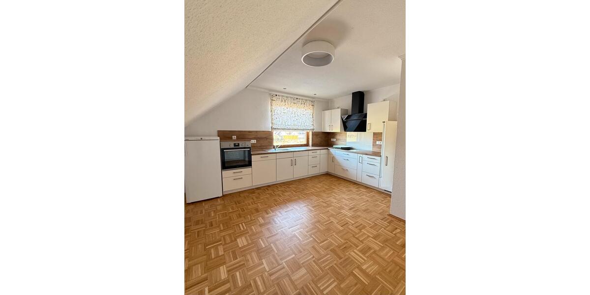 Etagenwohnung Friesoythe - 3 Zimmer, 100 m&sup2;, 750&euro; | Angebot:26691600