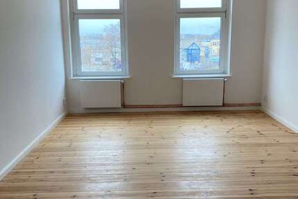 Wohnung Oranienburg - 4 Zimmer, 90 m&sup2;, 1.099&euro; | Angebot:25547104