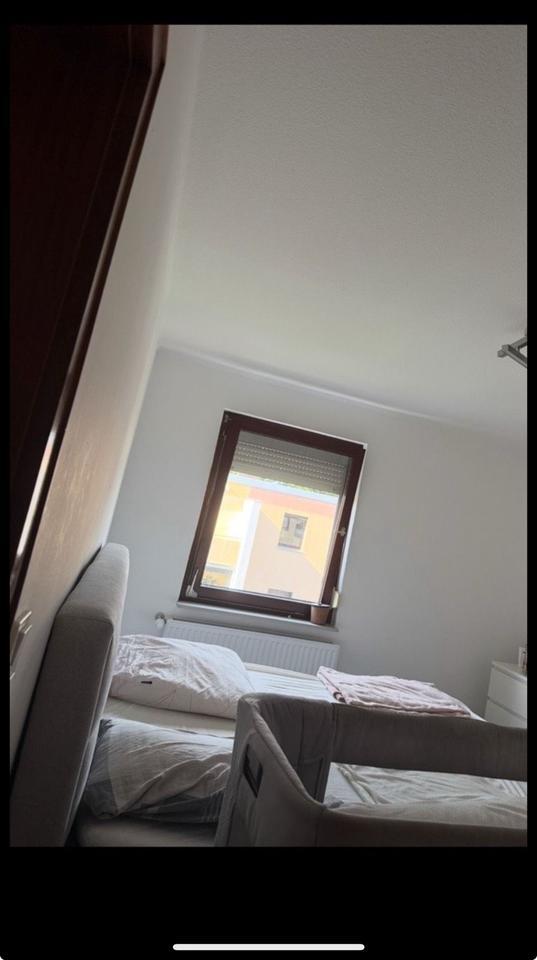 Attraktive 4-Zimmer Wohnung mit Balkon und Einbauküche