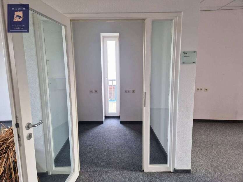 508qm im EG: großzügige und lichtdurchflutete Gewerbeeinheit 8 zimmer